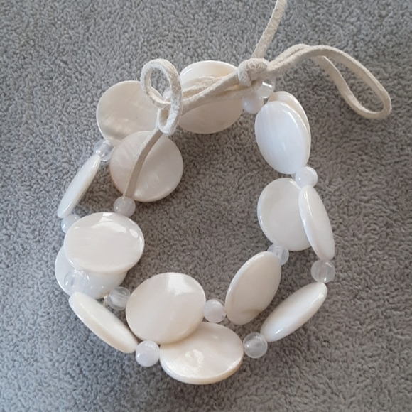 🌼Shell bracelet - Picture 2 of 3